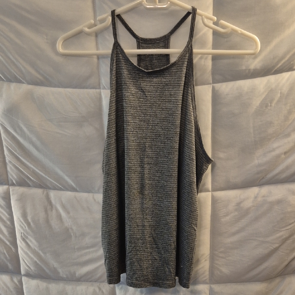 Old Navy Active Go Dry Tank T Back size S